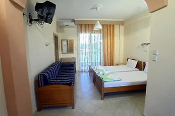 Pieria فندق سكوتينا